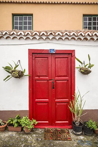 Spain, Canary Islands, La Palma Island, San Andres, village buildings