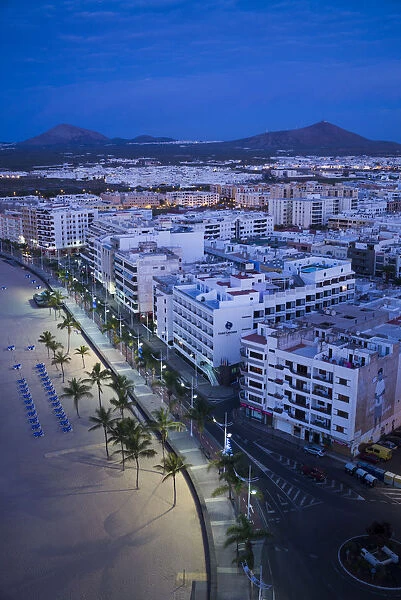 Spain, Canary Islands, Lanzarote, Arecife, elevated city view above Playa del Reducto