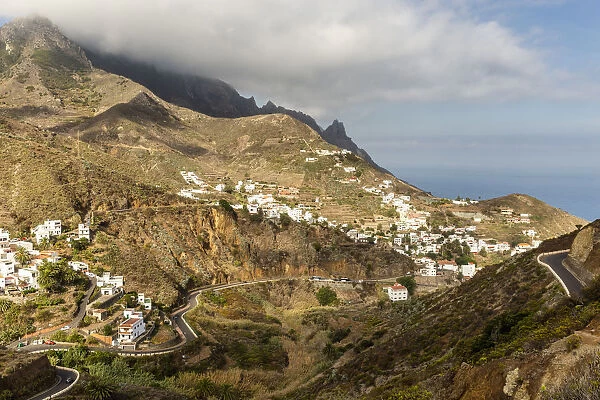 Spain, Canary Islands, Tenerife, Taganana, coastal mountain view