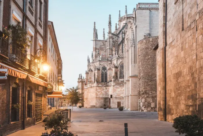 Framed Print : Spain, Castile and Leon, Leon. Leon Cathedral at dawn Framed Print : Spain, Castile and Leon, Leon. Leon Cathedral at dawn