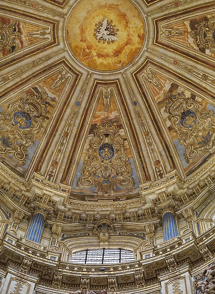 Spain, Castile and Leon, Plaza Mayor, Salamanca, Cathedral interior, UNESCO World