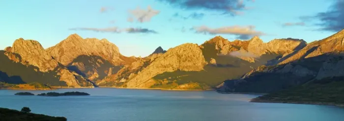 Framed Print : Spain, Castile and Leon, Riano, Embalse de Riano (Dam) beneath Picos de Europa at dawn