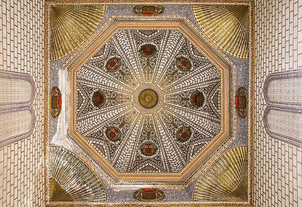 Spain, Castilla-La Mancaha, Toledos Cathedral, Decoration of the vault of the