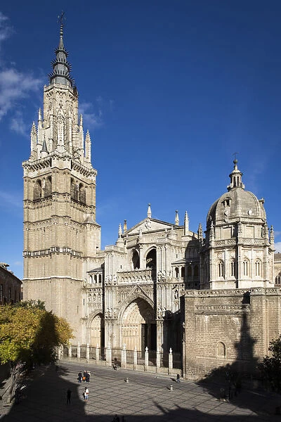 Spain, Castilla-La Mancaha, Toledos Cathedral, The main Gothic faazade of the