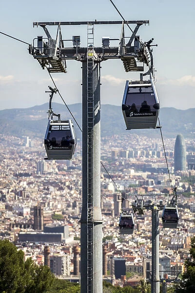 Spain, Catalonia, Barcelona, Montjuic, Funicular railway in Montjuic