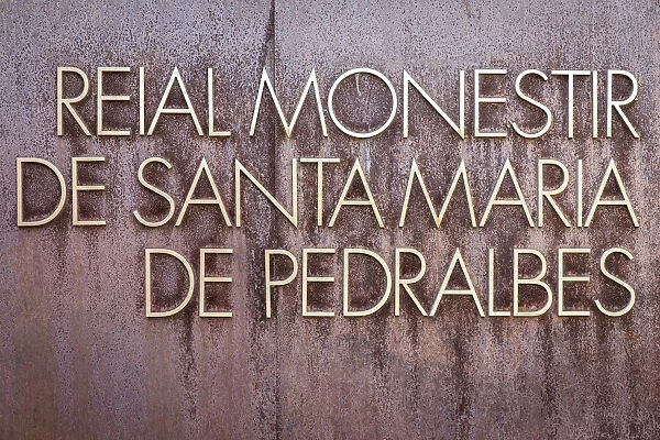 Spain, Catalonia, Barcelona, Pedralbes Monastery, Sign at the main entrance
