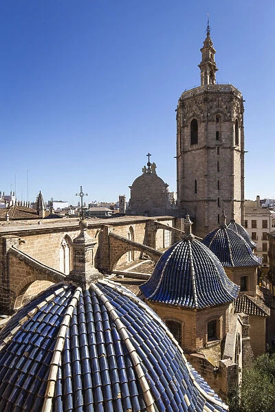 Spain, Comunidad Valenciana, Valencia, Domes from the roof of the Cathedral
