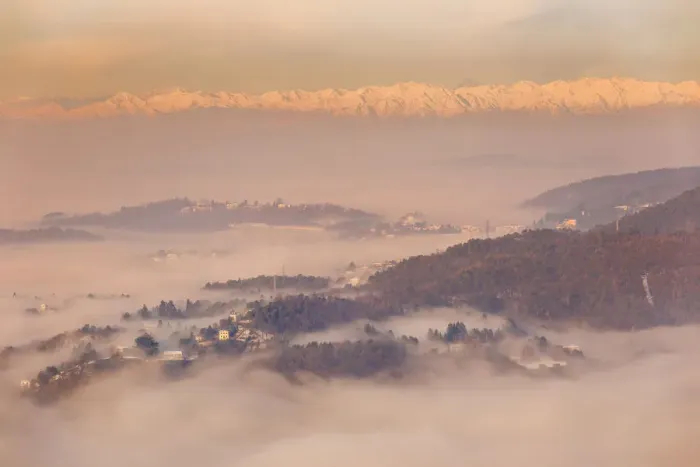 Framed Print : Spina Verde and Alps rise up from a sea of clouds, Como province, Lombardy, Italy, Europe Framed Print : Spina Verde and Alps rise up from a sea of clouds, Como province, Lombardy, Italy, Europe