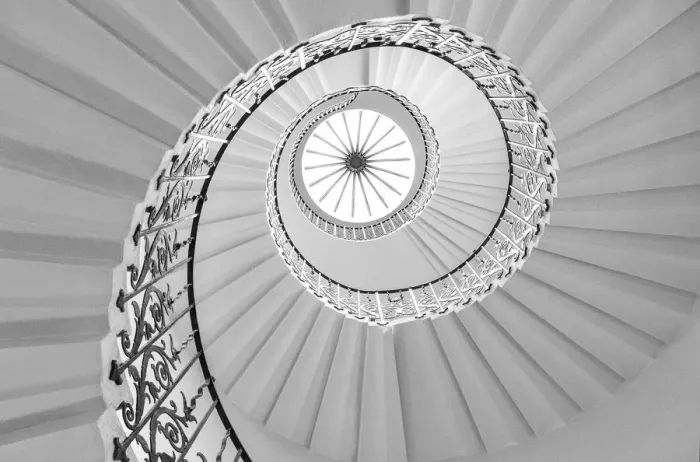 Framed Print : A spiral staircase in the Queens House, Greenwich, London, England Framed Print : A spiral staircase in the Queens House, Greenwich, London, England