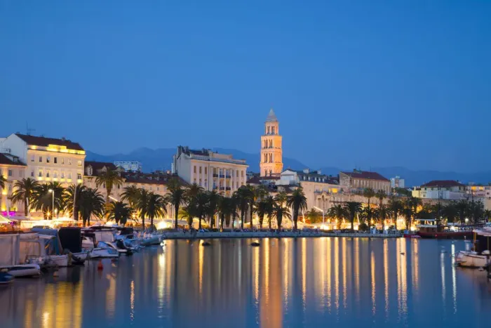 Framed Print : Split Harbour with Cathedral of Saint Domnius, Split, Dalmatian Coast, Croatia, Europe Framed Print : Split Harbour with Cathedral of Saint Domnius, Split, Dalmatian Coast, Croatia, Europe