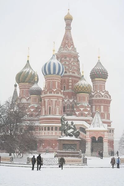 St. Basils cathedral, Red Square, Moscow, Russia