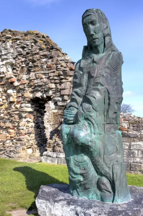Framed Print : St Cuthbert Statue at abbey, Lindisfarne, Holy Island, Northumberland, North East England Framed Print : St Cuthbert Statue at abbey, Lindisfarne, Holy Island, Northumberland, North East England