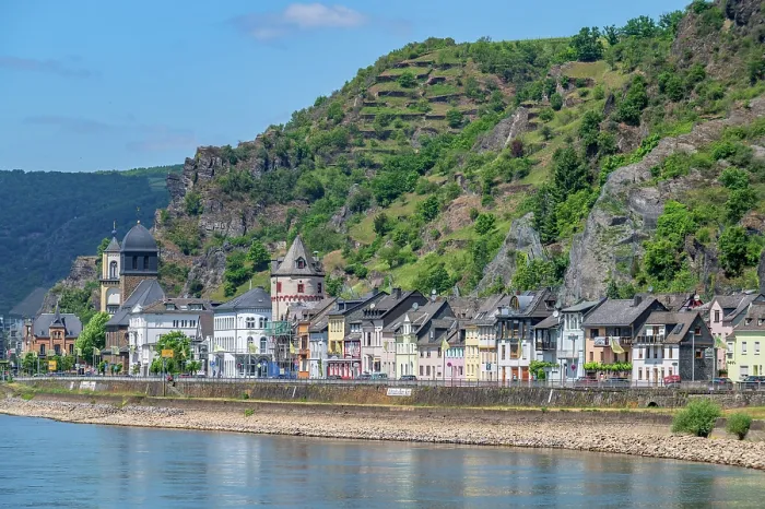Framed Print : St. Goarshausen, Rhine valley, Rhineland-Palatinate, Germany Framed Print : St. Goarshausen, Rhine valley, Rhineland-Palatinate, Germany