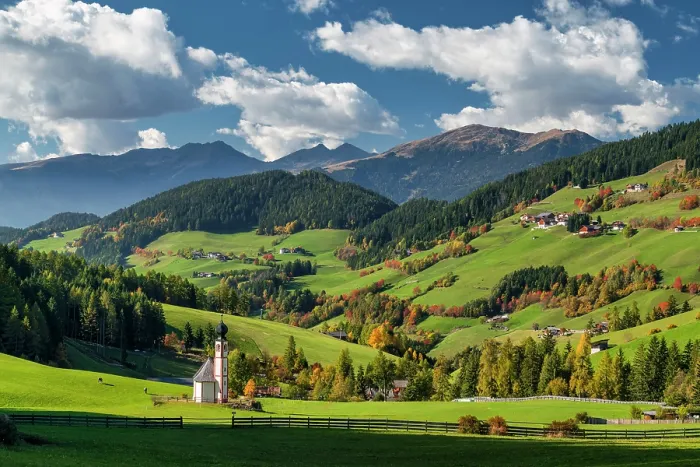 Framed Print : St. Johann Church, Val di Funes, Dolomites, South Tyrol, Italy