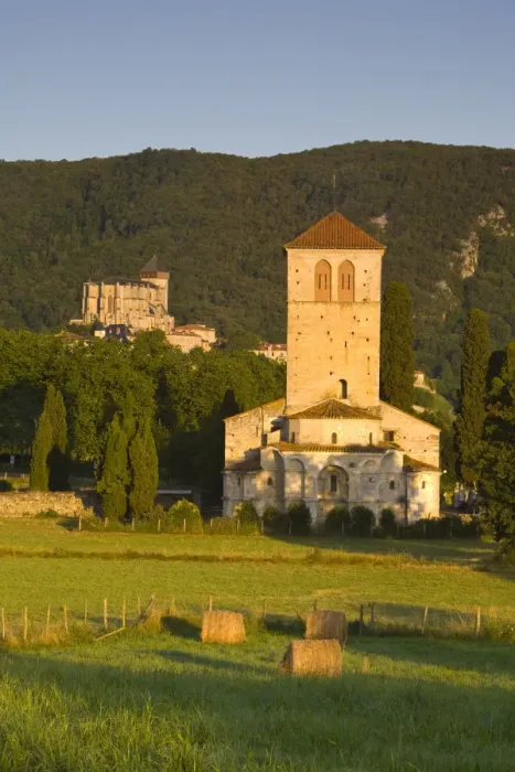 Framed Print : St Just De Valcabrere Church & St Bertrand De Comminges, Haute-Garonne, Midi-Pyrenees Framed Print : St Just De Valcabrere Church & St Bertrand De Comminges, Haute-Garonne, Midi-Pyrenees