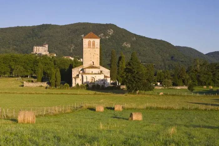 Framed Print : St Just De Valcabrere Church & St Bertrand De Comminges, Haute-Garonne, Pyrenees, France Framed Print : St Just De Valcabrere Church & St Bertrand De Comminges, Haute-Garonne, Pyrenees, France