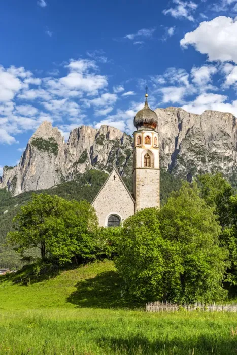 Framed Print : St. Konstantin church, Fie allo Sciliar - Vols am Schlern, Trentino Alto Adige - South Framed Print : St. Konstantin church, Fie allo Sciliar - Vols am Schlern, Trentino Alto Adige - South