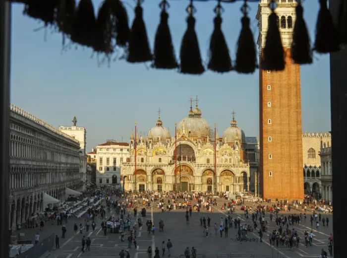 Framed Print : St. Marks Basilica (Basilica di San Marco), St. Marks Square, Venice, Veneto Framed Print : St. Marks Basilica (Basilica di San Marco), St. Marks Square, Venice, Veneto