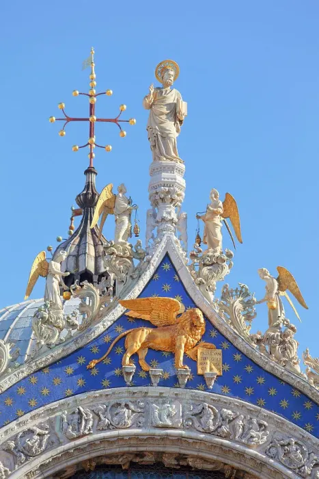 Framed Print : A detail of the St Mark's Basilica church gable showing Venice patron Apostle St. Mark with the angels, Saint Mark square, Venice, Veneto, Italy, Europe