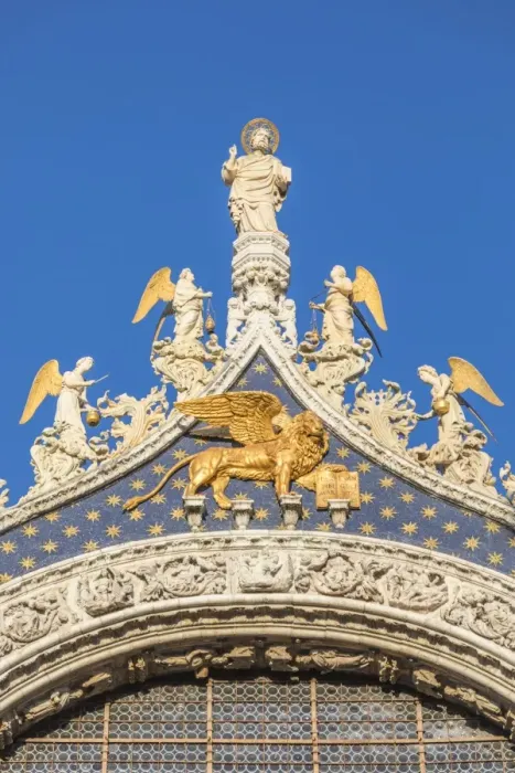 Framed Print : St. Marks Basilica, St. Marks Square (San Marco) Venice, Italy