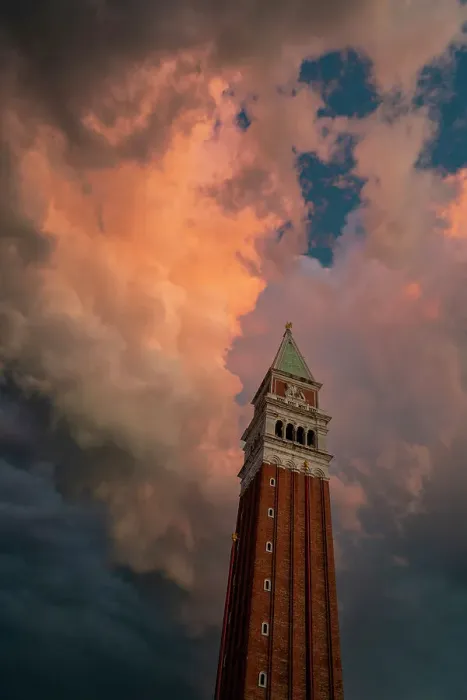 Framed Print : St Mark's Campanile under a stormy sky, Venice, Veneto, Italy Framed Print : St Mark's Campanile under a stormy sky, Venice, Veneto, Italy