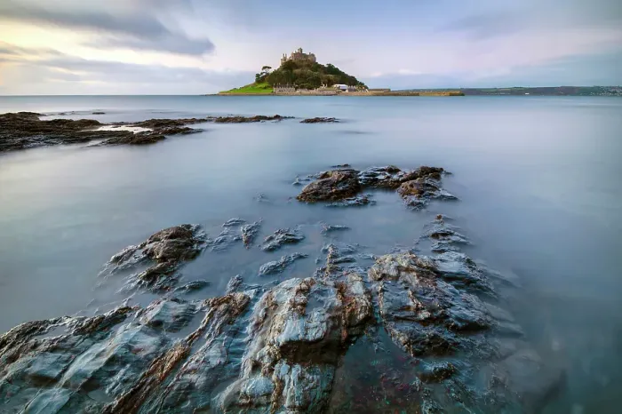 Framed Print : St Michael's Mount, Mounts Bay, Marazion, near Penzance, Cornwall, England Framed Print : St Michael's Mount, Mounts Bay, Marazion, near Penzance, Cornwall, England