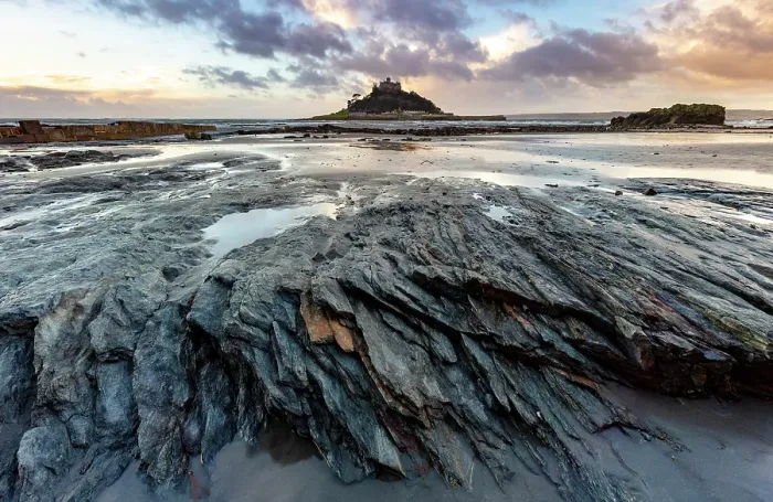 Framed Print : St Michael's Mount, Mounts Bay, Marazion, near Penzance, Cornwall, England Framed Print : St Michael's Mount, Mounts Bay, Marazion, near Penzance, Cornwall, England