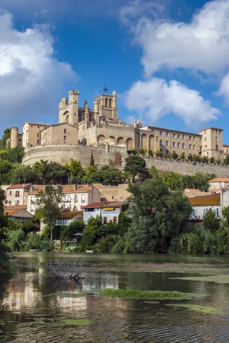 Framed Print : St. Nazaire Cathedral and Pont Vieux or Old Bridge, Beziers, Languedoc-Roussillon, France Framed Print : St. Nazaire Cathedral and Pont Vieux or Old Bridge, Beziers, Languedoc-Roussillon, France