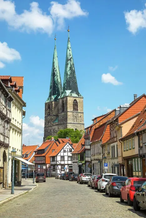 Framed Print : St. Nikolaikirche, Quedlinburg, Harz Region, Saxony-Anhalt, Germany Framed Print : St. Nikolaikirche, Quedlinburg, Harz Region, Saxony-Anhalt, Germany