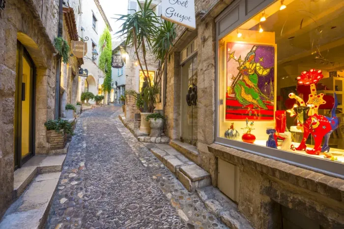 Framed Print : St. Paul de Vence, Alpes-Maritimes, Provence-Alpes-Cote D Azur, French Riviera Framed Print : St. Paul de Vence, Alpes-Maritimes, Provence-Alpes-Cote D Azur, French Riviera