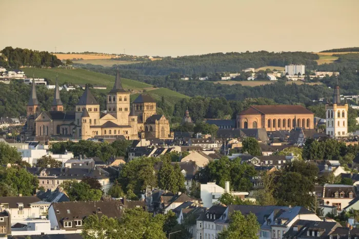 Framed Print : St Peters Cathedral (UNESCO World Heritage Site), Rhineland-Palatinate, Germany Framed Print : St Peters Cathedral (UNESCO World Heritage Site), Rhineland-Palatinate, Germany
