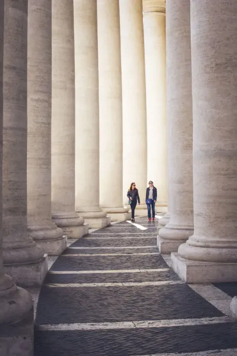 Framed Print : St Peters Square, Rome, Lazio, Italy. People walking among the colonnades Framed Print : St Peters Square, Rome, Lazio, Italy. People walking among the colonnades