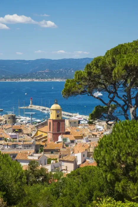 Framed Print : St. Tropez, Var, Provence-Alpes-Cote D Azur, French Riviera, France Framed Print : St. Tropez, Var, Provence-Alpes-Cote D Azur, French Riviera, France