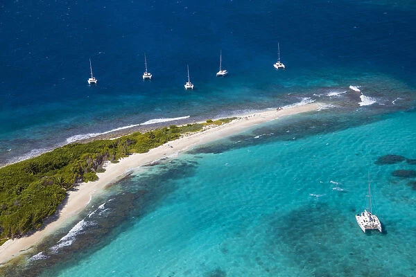 St Vincent and The Grenadines, Aerial view of Tobago Cays, Petit Tabac