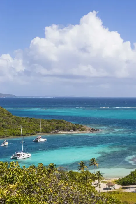 Framed Print : St Vincent and The Grenadines, Tobago Cays, Petit Bateau looking across to Petit Rameau Framed Print : St Vincent and The Grenadines, Tobago Cays, Petit Bateau looking across to Petit Rameau