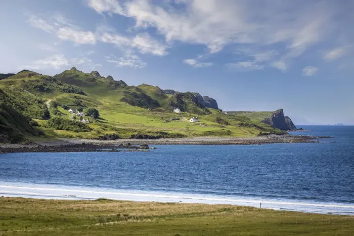 Framed Print : Staffin Bay, Trotternish Peninsula, Isle of Skye, Highlands, Scotland, Great Britain