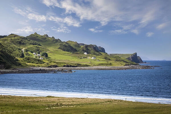 Staffin Bay, Trotternish Peninsula, Isle of Skye, Highlands, Scotland, Great Britain