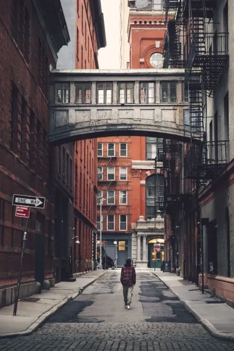 Framed Print : Staple street skybridge, Soho district, Manhattan, New York City, USA Framed Print : Staple street skybridge, Soho district, Manhattan, New York City, USA