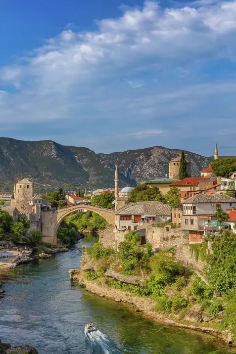 Framed Print : Stari most, Old Bridge, 16th century Ottoman bridge, Mostar, Bosnia Framed Print : Stari most, Old Bridge, 16th century Ottoman bridge, Mostar, Bosnia