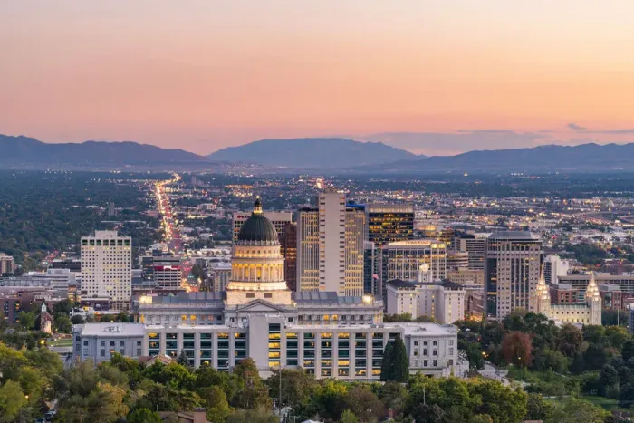 Framed Print : State Capital building and skyline of Salt Lake City, Utah, USA Framed Print : State Capital building and skyline of Salt Lake City, Utah, USA