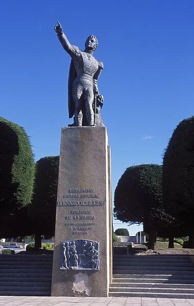 Statue of Chiles Liberator