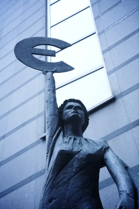 Framed Print : Statue, European Parliament Framed Print : Statue, European Parliament