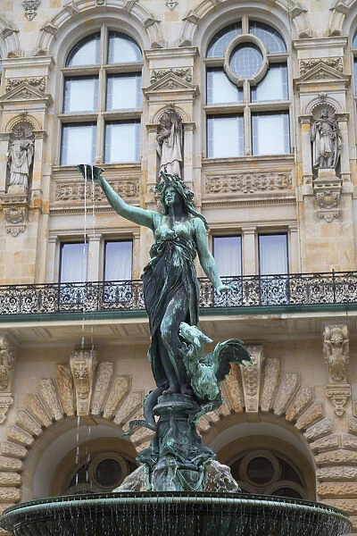 Statue of Rathaus (Town Hall), Hamburg, Germany