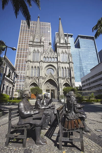 Statues outside Presbytarian Cathedral, Centro, Rio de Janeiro, Brazil