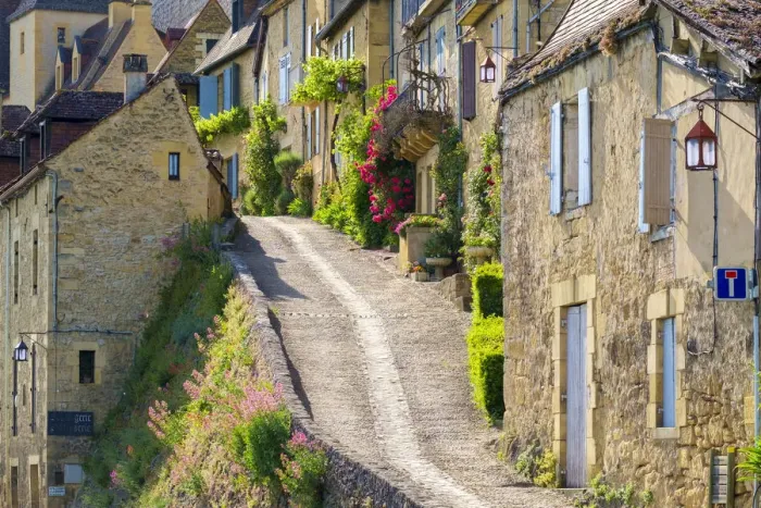 Framed Print : Steep street lined with old houses, Beynac-et-Cazenac, Dordogne Department, Aquitaine Framed Print : Steep street lined with old houses, Beynac-et-Cazenac, Dordogne Department, Aquitaine