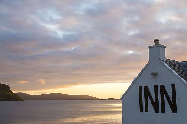 Stein Inn & Loch Bay, Stein, Waternish Peninsula, Isle of Skye, Scotland