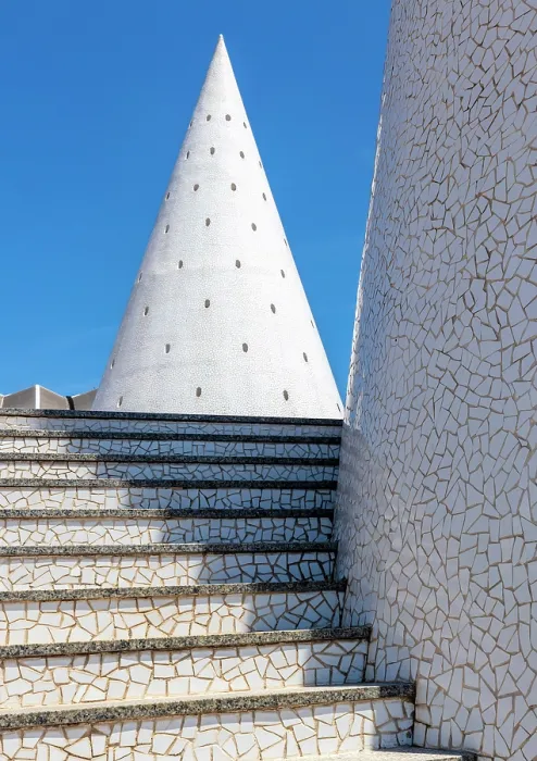Framed Print : Steps and conical elevator shaft, Ciudad de los artes y ciencias (City of Arts and Sciences), Valencia, Spain Framed Print : Steps and conical elevator shaft, Ciudad de los artes y ciencias (City of Arts and Sciences), Valencia, Spain