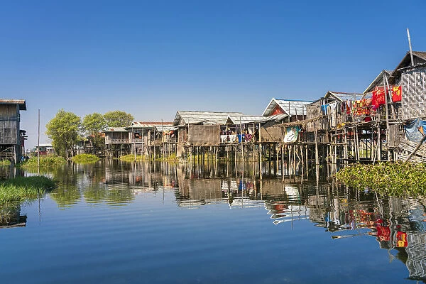 Stilt houses in village on Lake Inle, Nyaungshwe Township, Taunggyi District, Shan State
