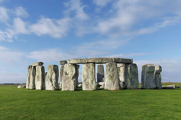 Stonehenge Stone Circle, Wiltshire, England, UK