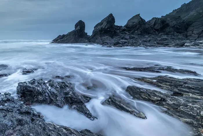 Framed Print : Stormy evening on the dramatic shores of Soar Mill Cove in the South Hams, Devon, England. Winter (December) 2019 Framed Print : Stormy evening on the dramatic shores of Soar Mill Cove in the South Hams, Devon, England. Winter (December) 2019